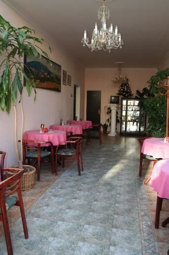 Skalka Ξενοδοχείο Πράγα Εξωτερικό φωτογραφία
